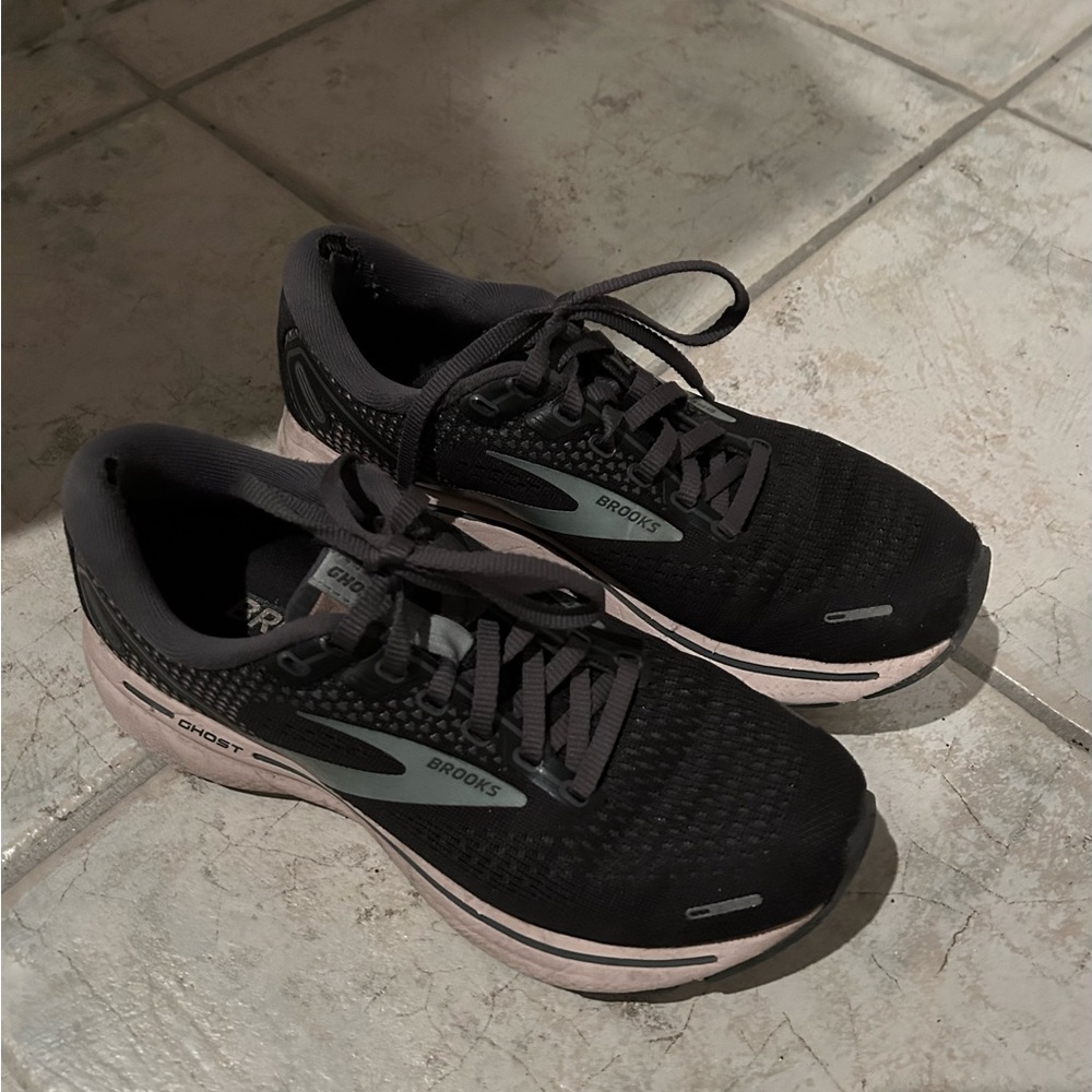 Used Brooks Sneakers